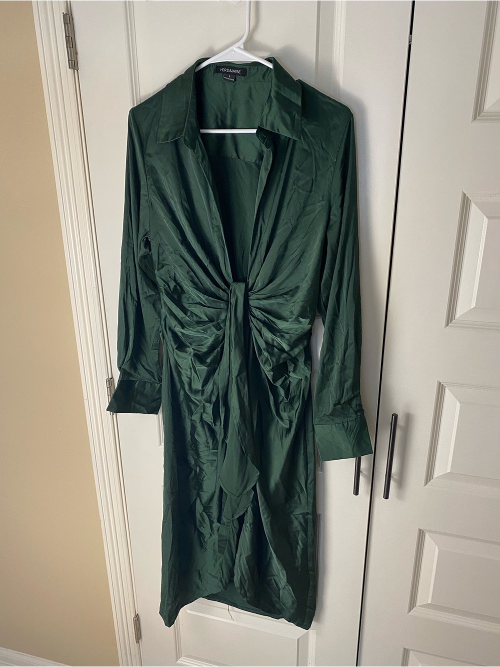 Forest Green Twist-Front Long Sleeve Midi Dress